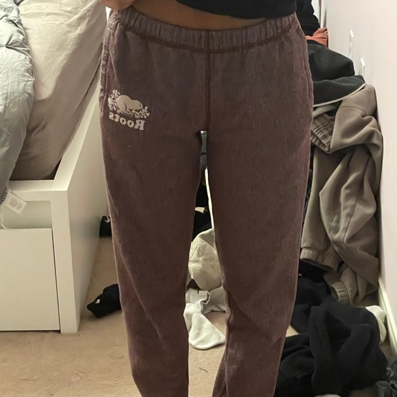 Roots Sweatpants please read description - Picture 3 of 4